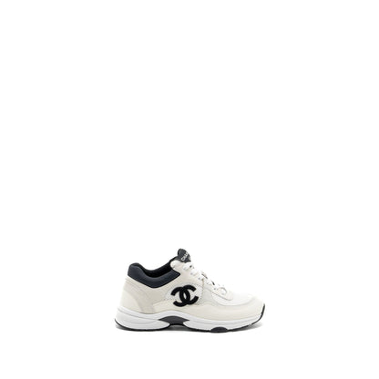 Chanel size 37 CC logo trainer / sneakers black / white