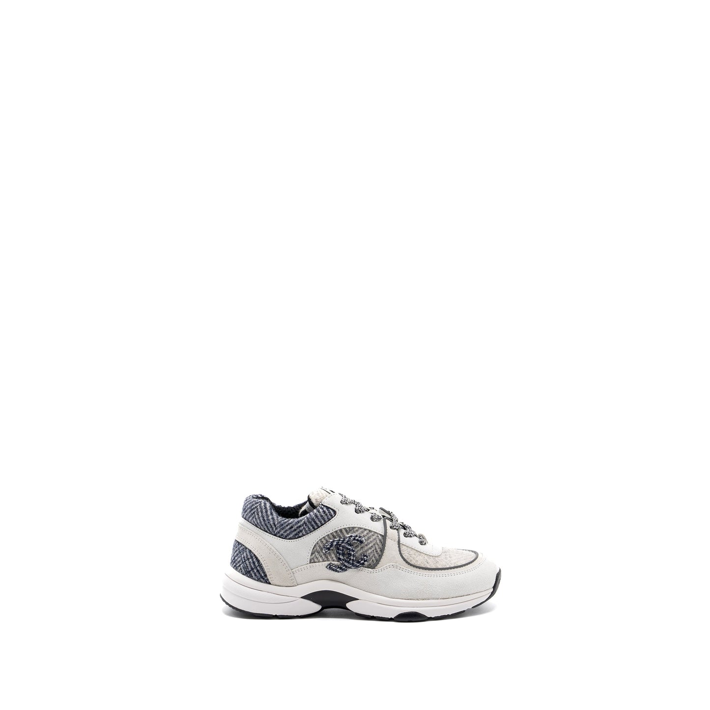Chanel size 37 CC logo sneakers suede leather / fabric light grey