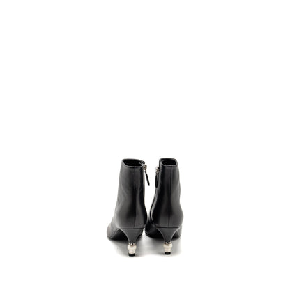 Chanel Size 37 Interlocking Boots Letter/Pearl Leather Black
