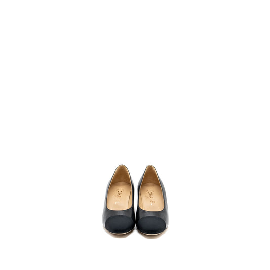 Chanel Size 36.5 Heels Leather/ Fabric Black