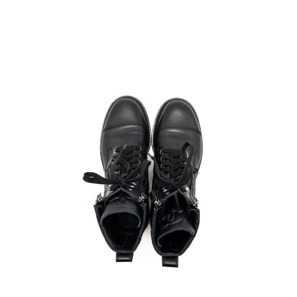 Chanel Size 38 Quilted Lace Up Combat Boots Calfskin Black