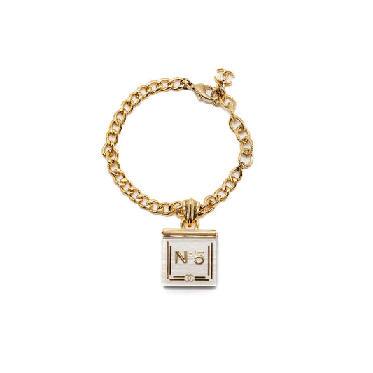 Chanel No.5 chain bracelet black / white