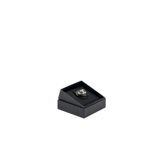 Chanel 22k Heart Shape cc Logo Brooch lambskin L