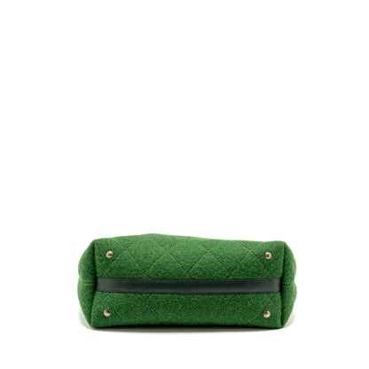 Chanel Medium Quilted Pop Tote Bag Felt / Leather Green Ruthenium Hardware