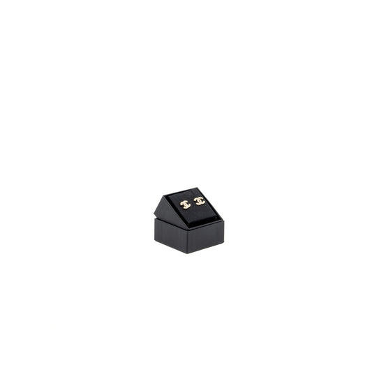 Chanel CC logo earrings with pearl light gold tone