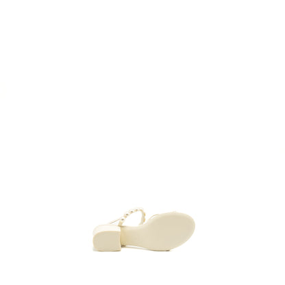 Chanel Size 38.5 Pearl Sandal Leather White