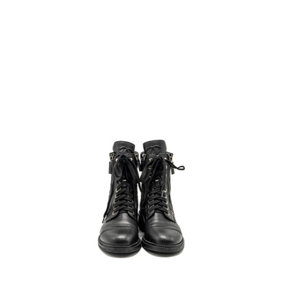 Chanel Size 38 Quilted Lace Up Combat Boots Calfskin Black