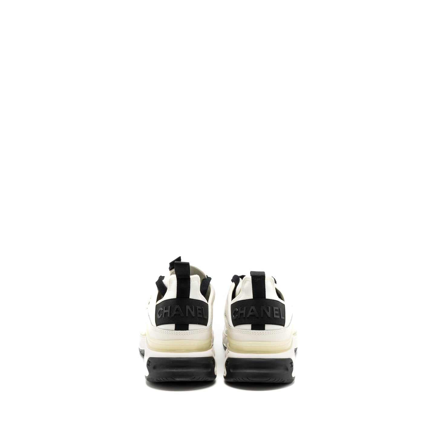 Chanel Size 38 Classic Sneaker Fabric/Suede Calfskin Black/White