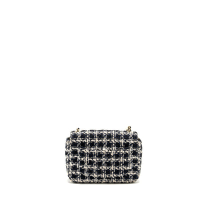 Chanel Mini Flap Bag with Detailed Chain Tweed Black/White L (Microchip)