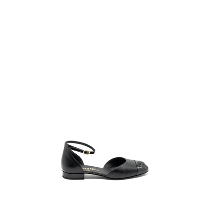 Chanel Size 37 Flat Shoes Lambskin/Patent Black