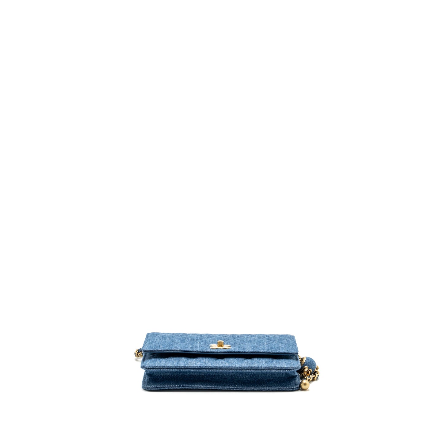 Chanel pearl crush wallet on chain denim blue  (microchip)