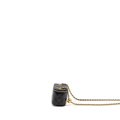 Chanel Pearl Crush Mini Vanity Case Lambskin Black