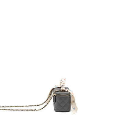 Chanel long vanity case lambskin grey L (microchip)