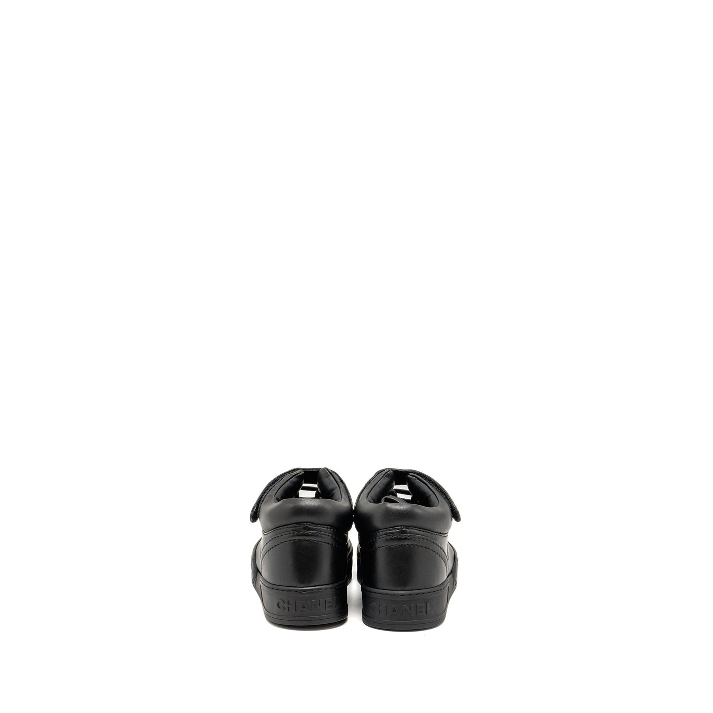 Chanel Size 37.5 23A Letter Logo Sneakers Lambskin Black L