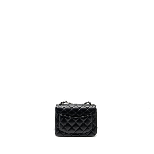 Chanel mini square Flap bag lambskin black