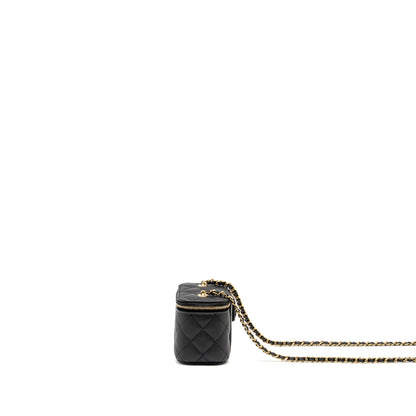 Chanel Mini Vanity with Chain Caviar Black L (Microchip)