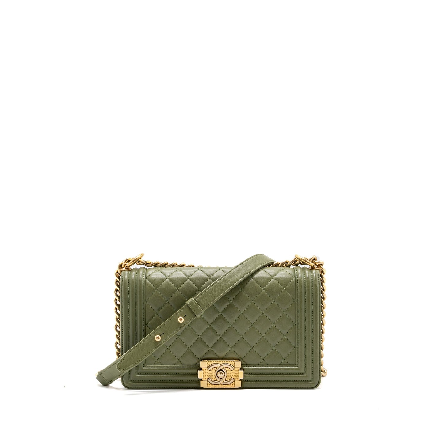 Chanel Medium boy bag lambskin green