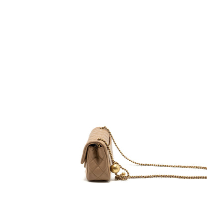 Chanel 22B pearl crush mini rectangular flap bag lambskin dark Beige  (Microchip)