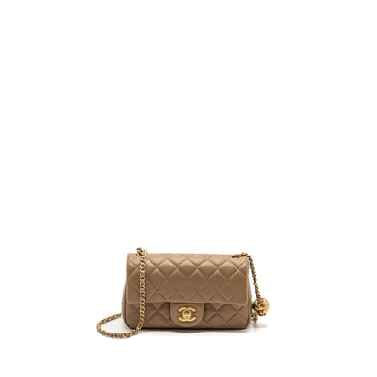 Chanel 22B pearl crush mini rectangular flap bag lambskin dark Beige  (Microchip)