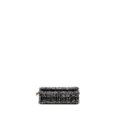 Chanel 24p Detail Chains Wallet On Chain Tweed/Sequins Black/White L (Microchip)