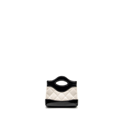 Chanel 31 Nano Clutch with Chain Shiny Lambskin White/Black L (Microchip)