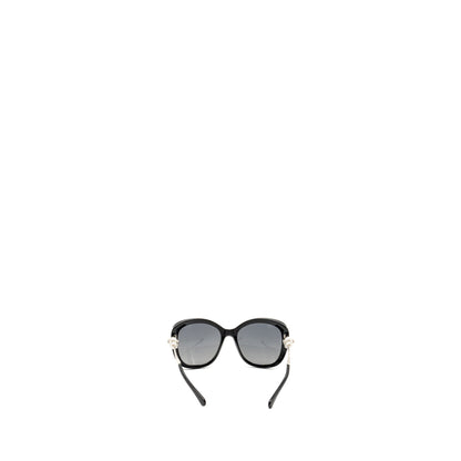 Chanel pearl decorated sunglasses black