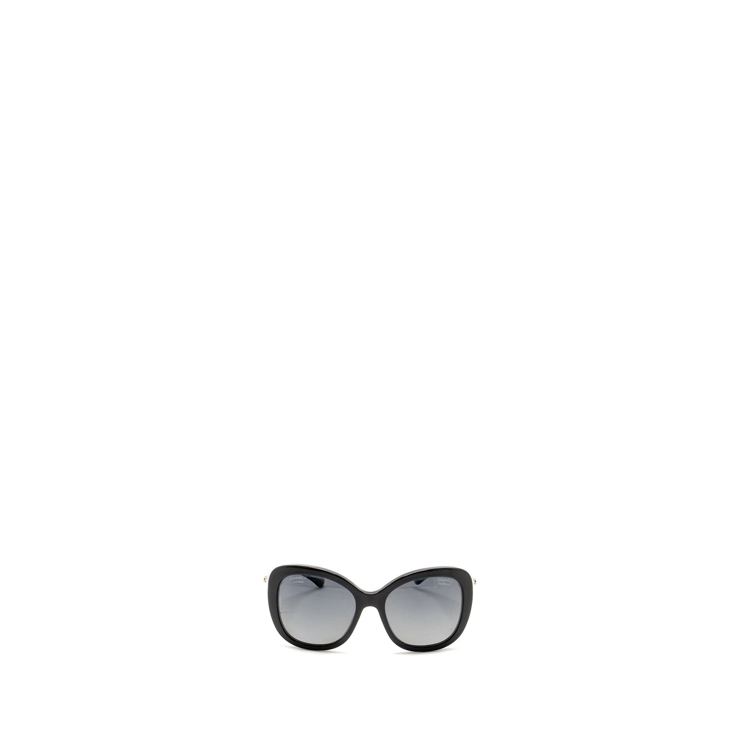 Chanel pearl decorated sunglasses black