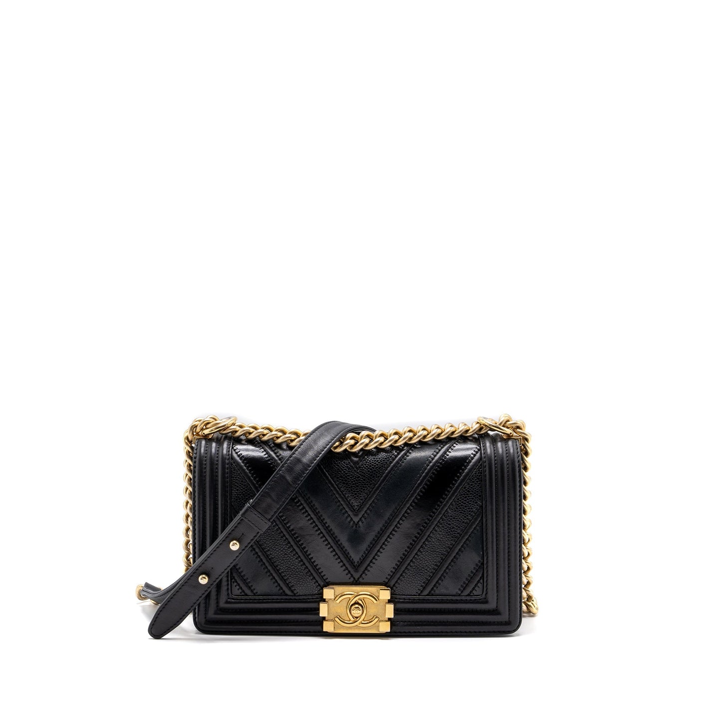 Chanel Medium Boy Bag Chevron Calfskin Black