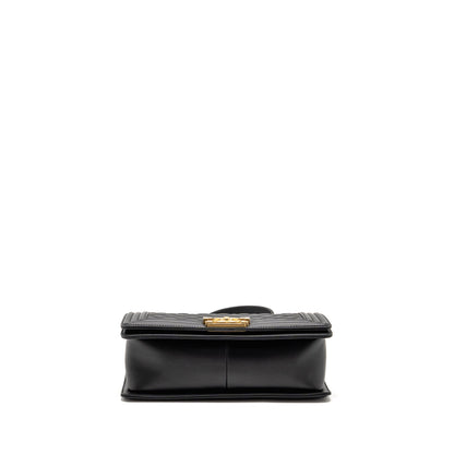 Chanel Medium boy Bag Calfskin Black  (microchip)