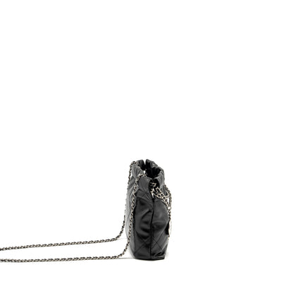 Chanel mini 22 Bag Shiny Calfskin Black  (Microchip)