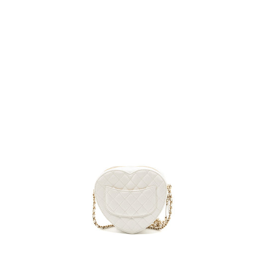 Chanel 22S heart bag lambskin white L (microchip)