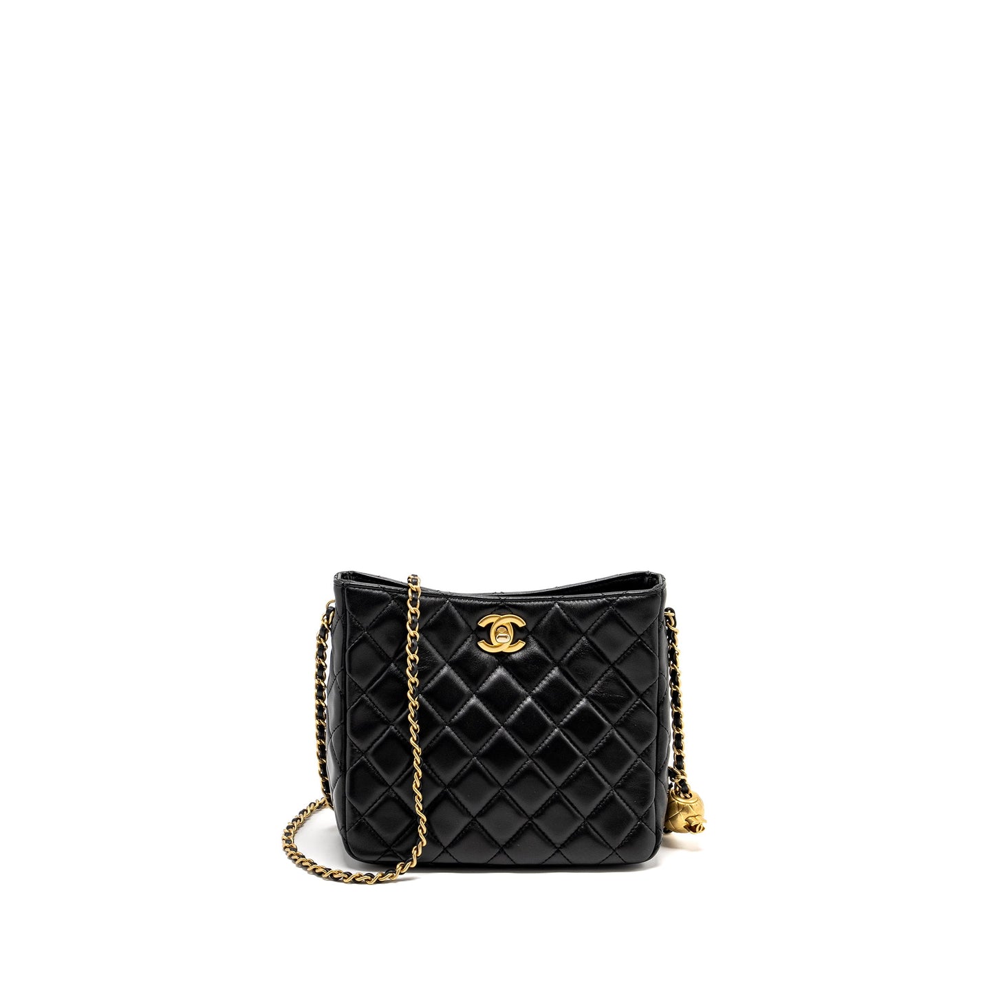 Chanel 22B Pearl Crush Hobo Bag Lambskin BLACK  (Microchip)