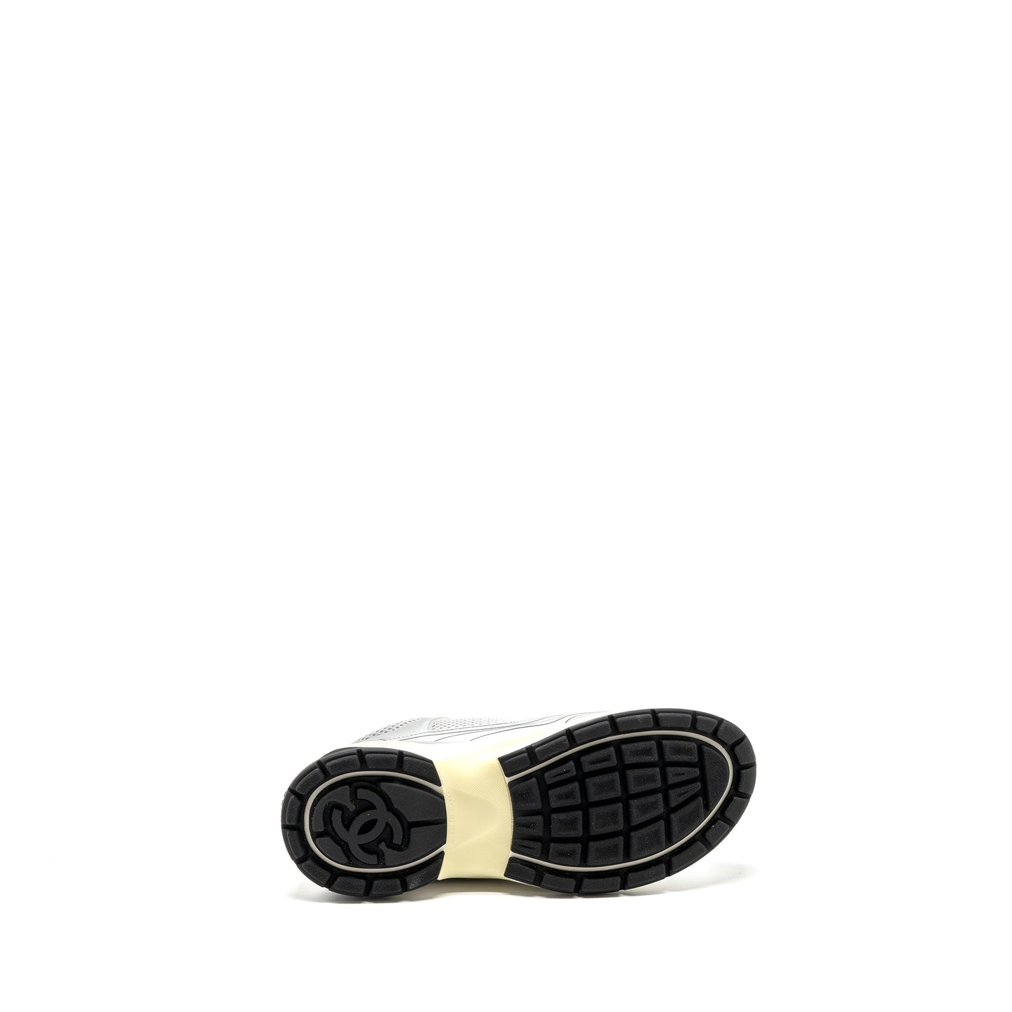 Chanel 23C size 38 metallic trainer / sneakers silver multicolour