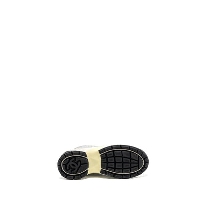 Chanel 23C size 38 metallic trainer / sneakers silver multicolour