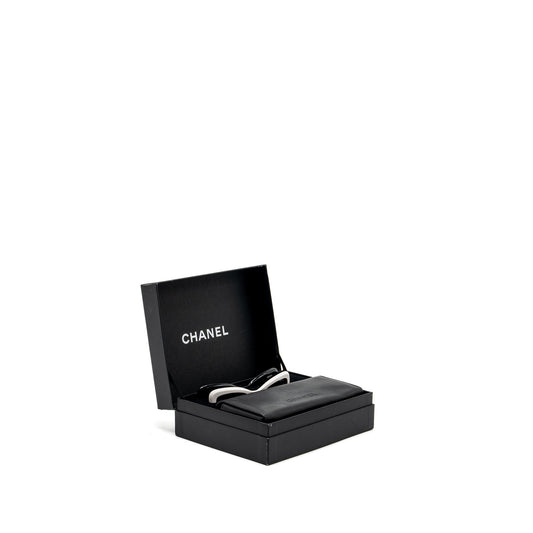 Chanel Magnetic Clip On Sunglasses Black/White