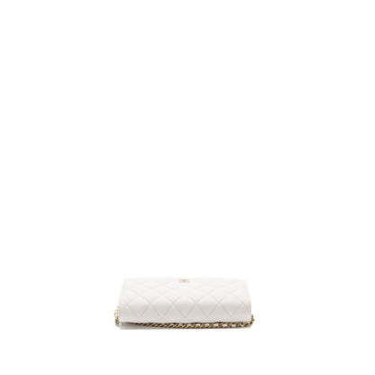 CHANEL classic wallet on chain caviar white L (Microchip)
