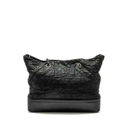 Chanel large quilted shoulder bag Calfskin black