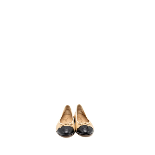 Chanel Size 41.5 Ballerina Flat Shoes Lambskin Beige/Black