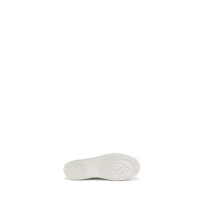 Chanel Size 37.5 Sneaker Leather White L