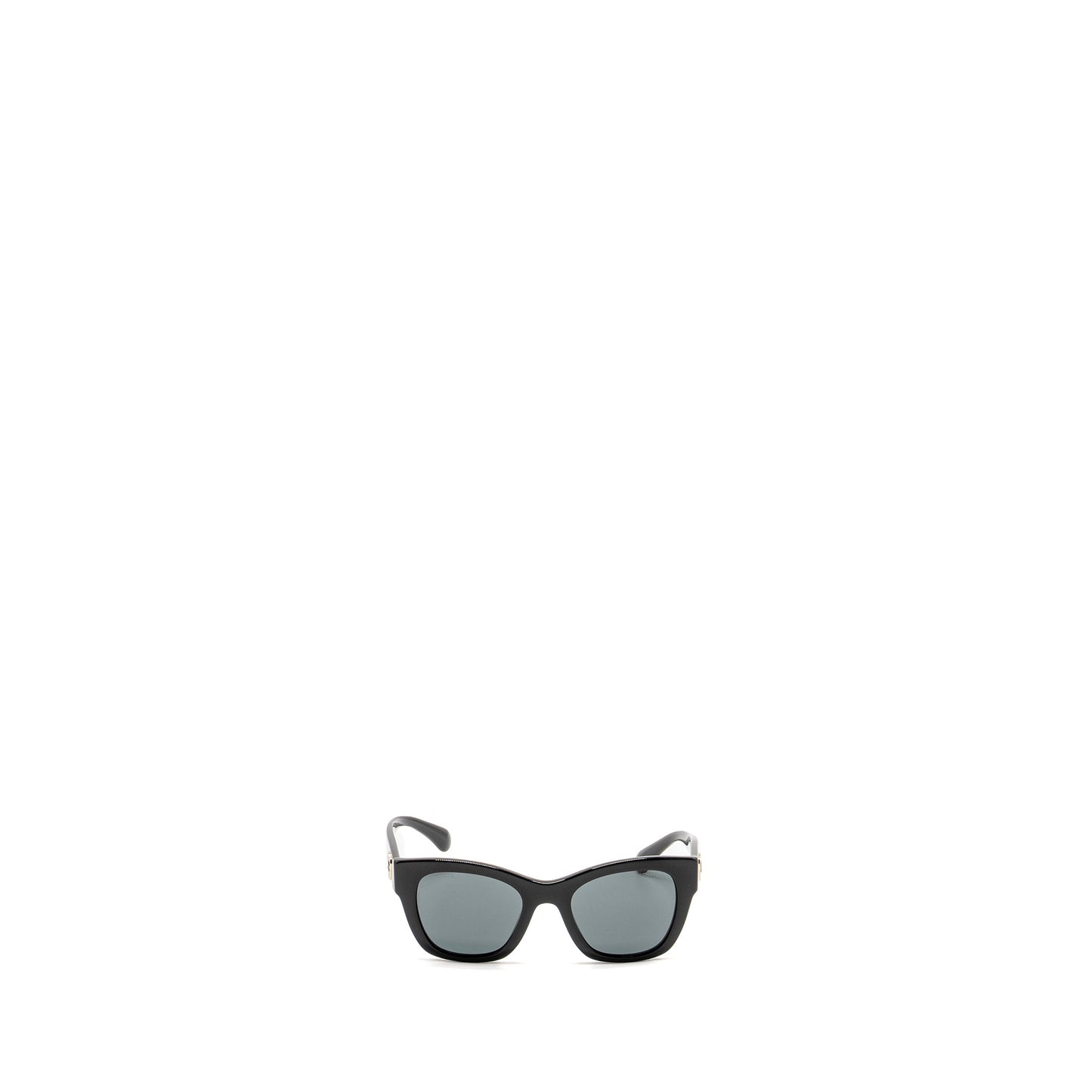Chanel CC Heart Detailed Square Sunglasses Black L