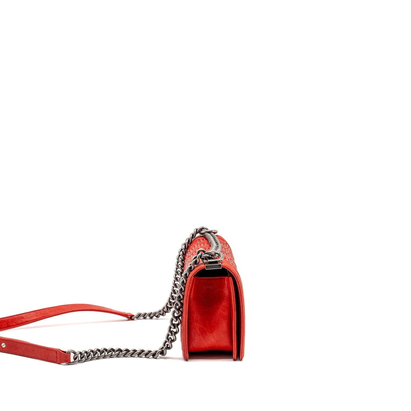 Chanel Medium Boy bag lambskin red ruthenium