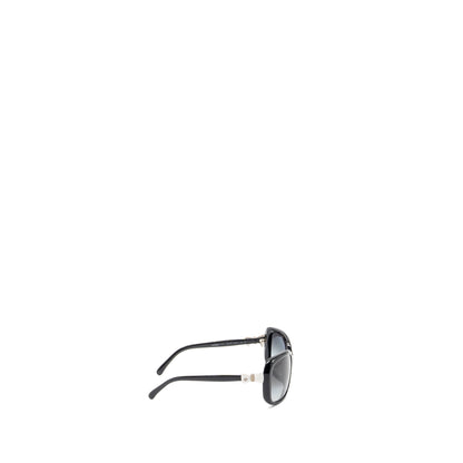Chanel bow sunglasses black / white
