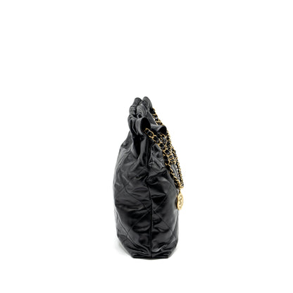 CHANEL medium 22 Bag Shiny Calfskin Black