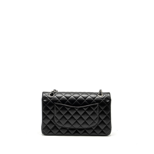 Chanel Medium Classic Double Flap Bag Lambskin Black  (microchip)