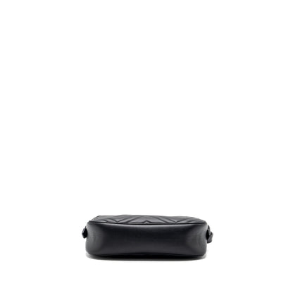 Gucci GG marmont matelasse camera shoulder bag leather black