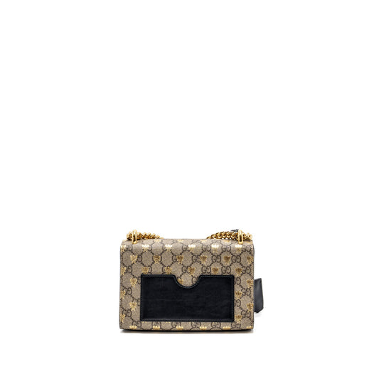 Gucci small padlock chain bag GG supreme canvas with Bee print beige / black