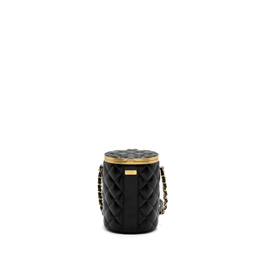 Chanel 21A Vanity With Chain Lambskin Black  (Microchip)