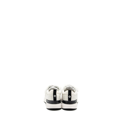 Chanel size 39 CC logo sneakers white
