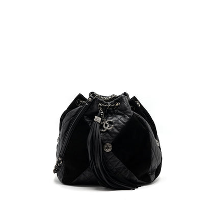 Chanel Bucket Bag Goatskin/Sue Calfskin Black