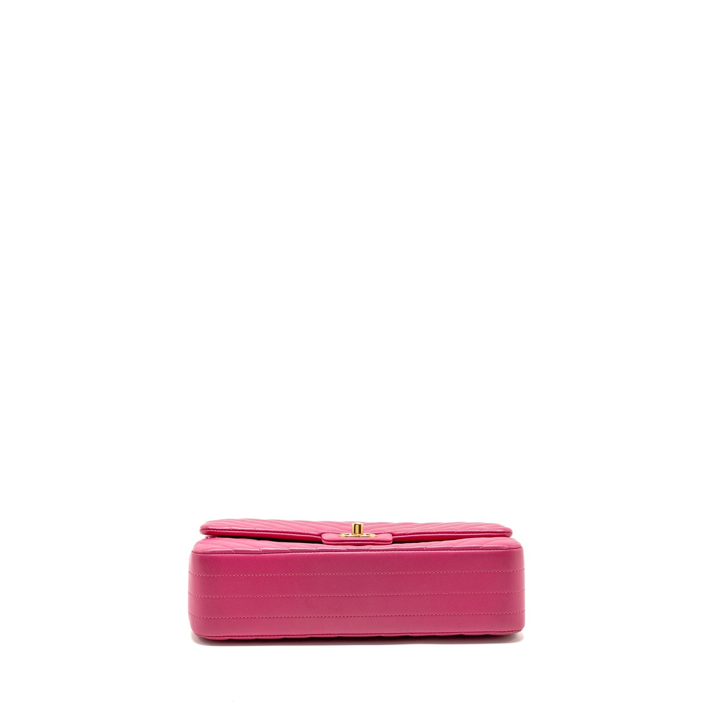 Chanel Medium chevron Classic Double flap bag lambskin pink